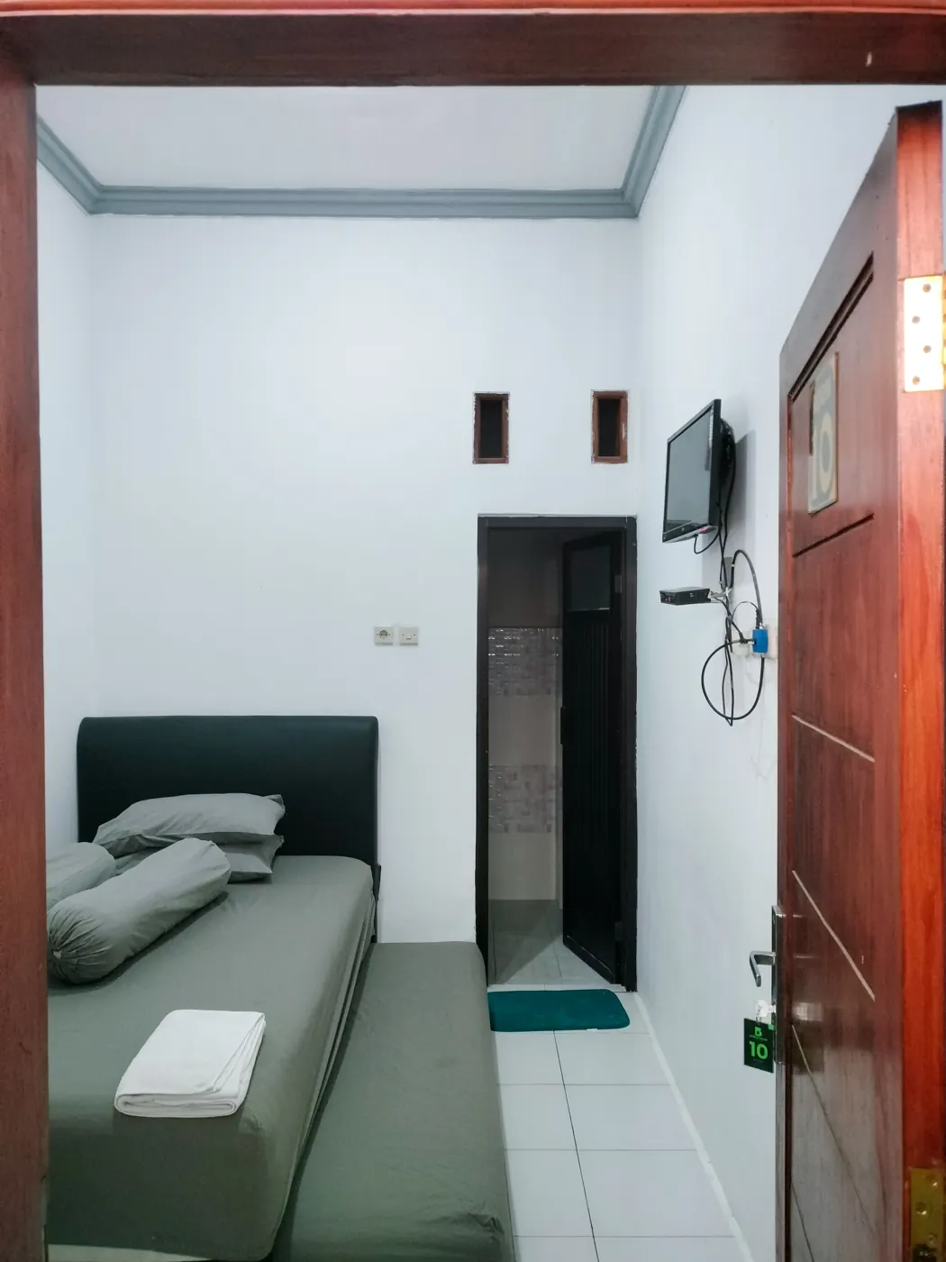 Small Room dengan kasur single